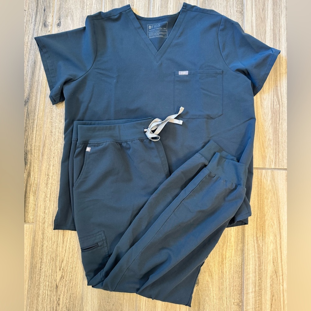 🌑 Figs Dark Harbor Caterina One Pocket Top & Zamora Jogger Scrub Pants Set XXL
